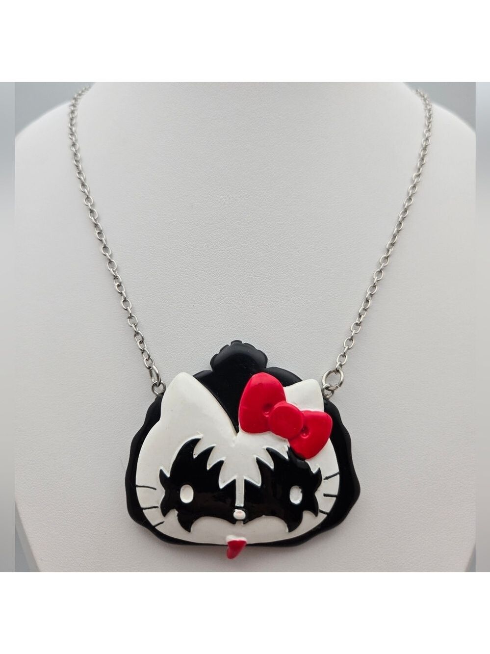 Sanrio Hello Kitty KISS Gene Simmons Demon Necklace Silver Tone 24” Rare